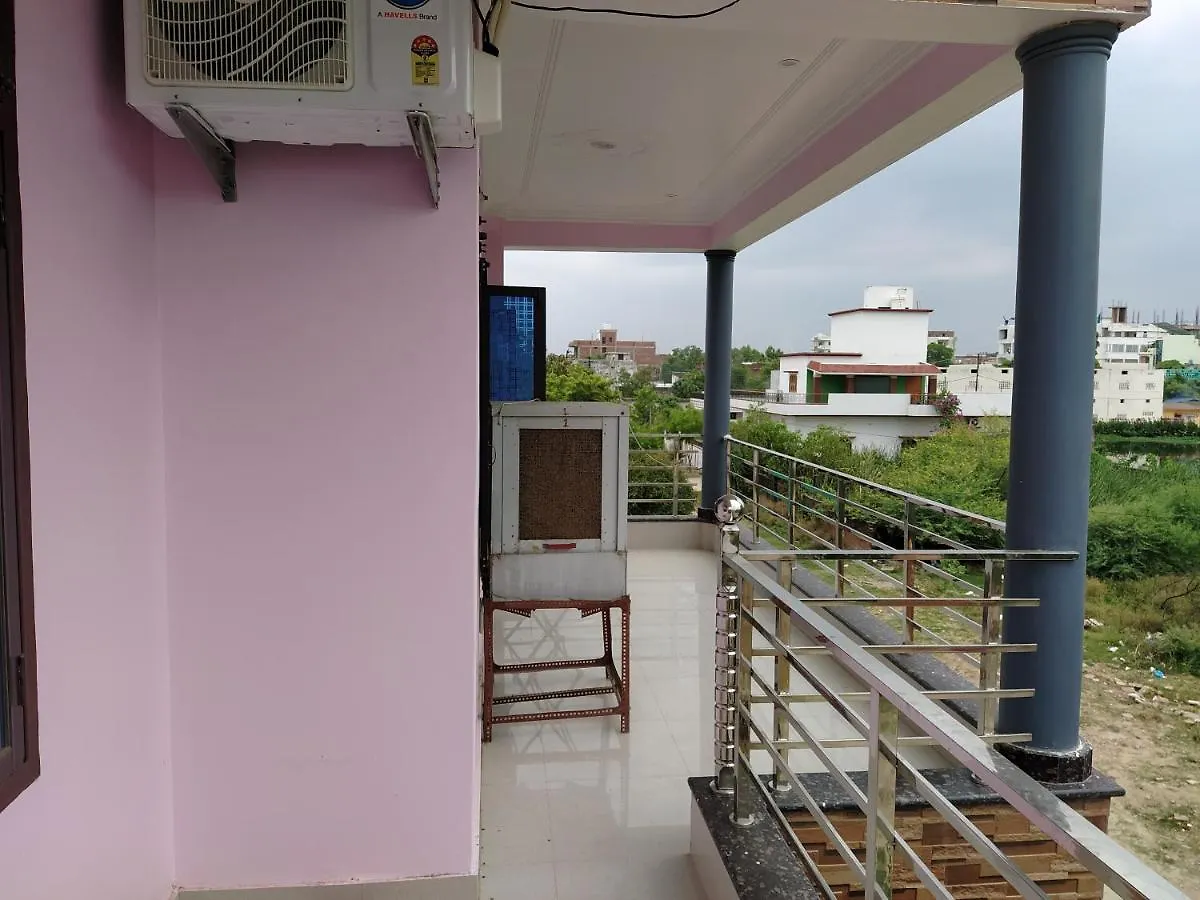 Swapnil Homestay 바라나시 아파트