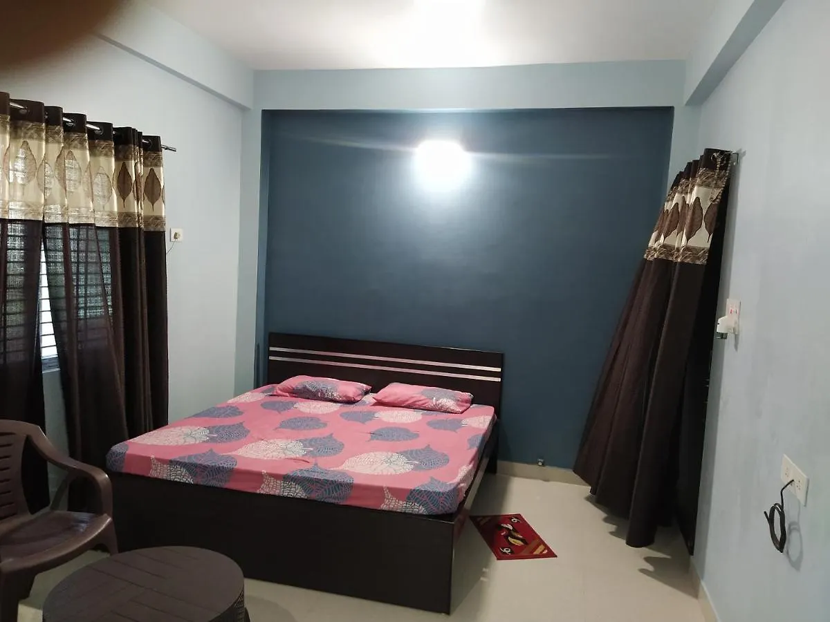 아파트 Swapnil Homestay 바라나시